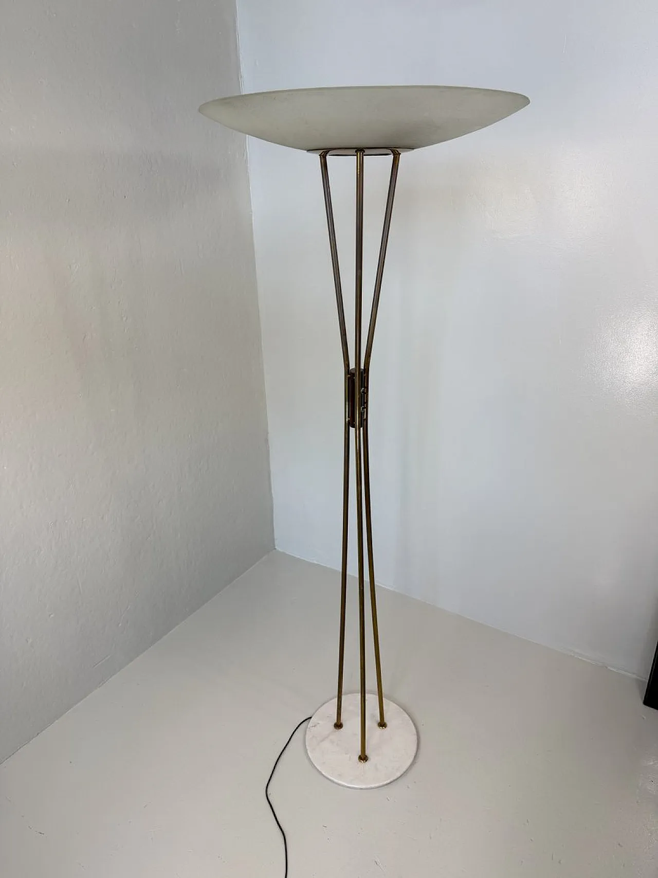 Model 4013 Floor Lamp by Gaetano Sciolari for Stilnovo, 1950s 1