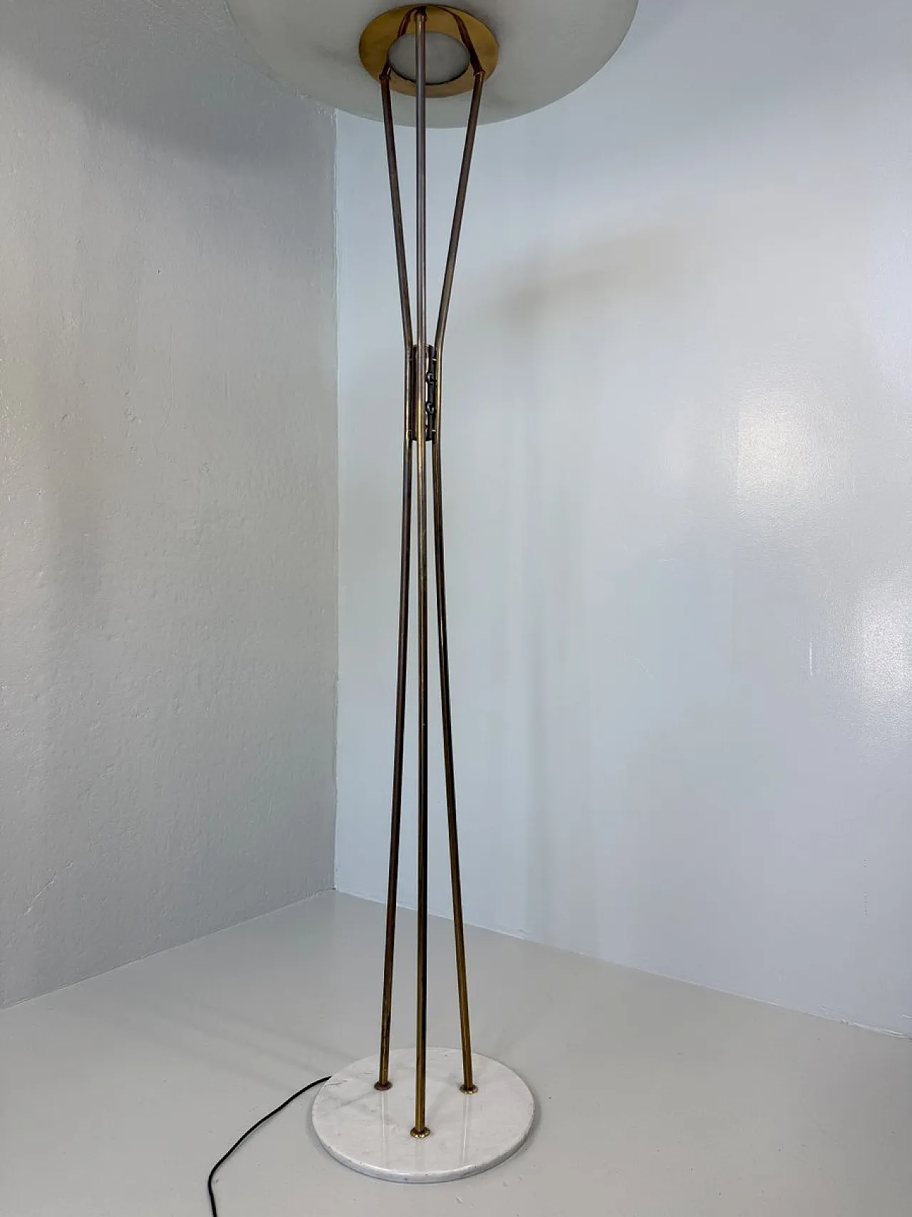 Model 4013 Floor Lamp by Gaetano Sciolari for Stilnovo, 1950s 3