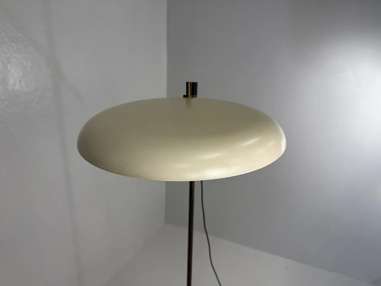 Model 555T Floor Lamp by Oscar Torlasco for Lumi, 1950s 17