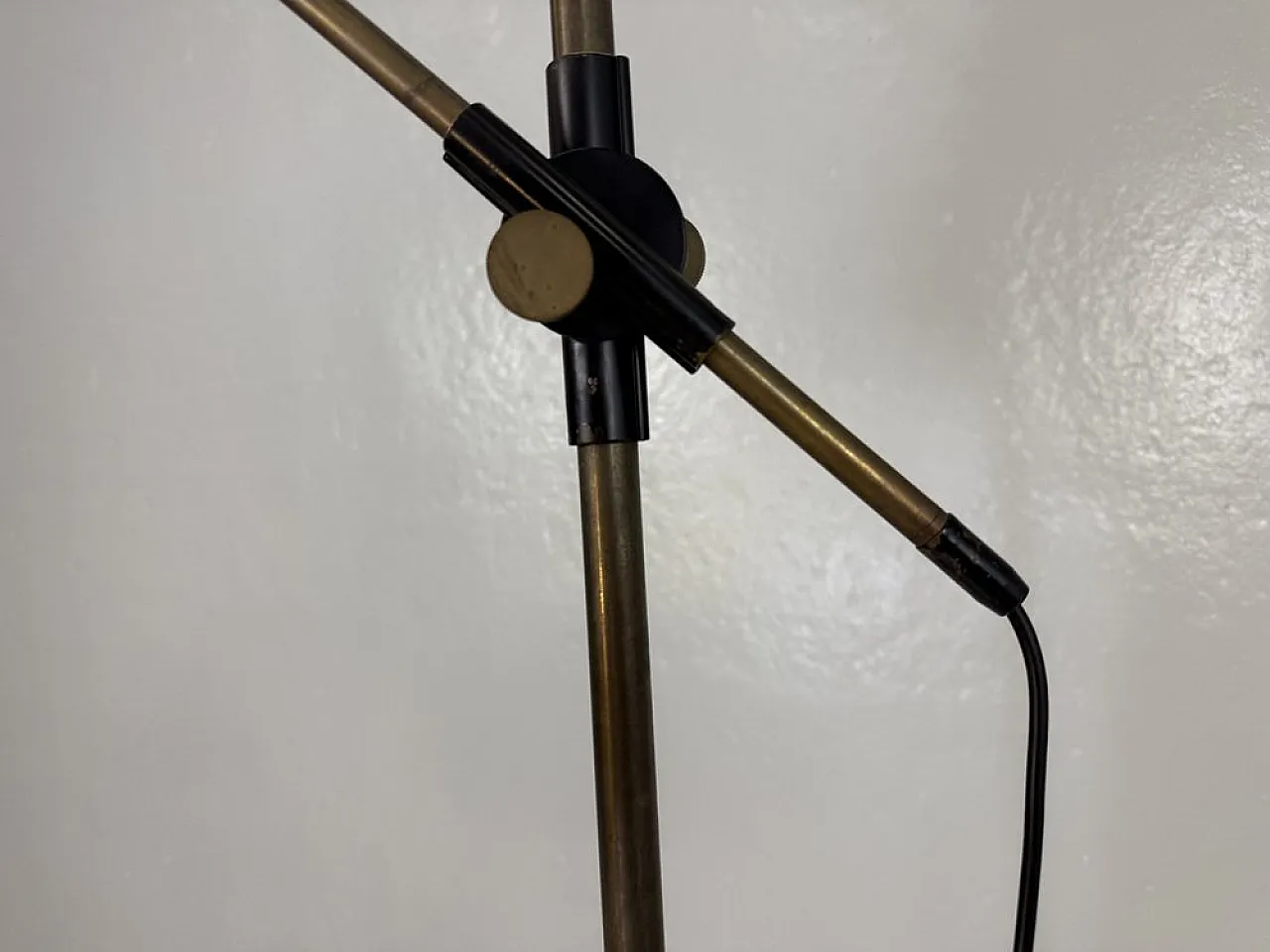 Model 555T Floor Lamp by Oscar Torlasco for Lumi, 1950s 19