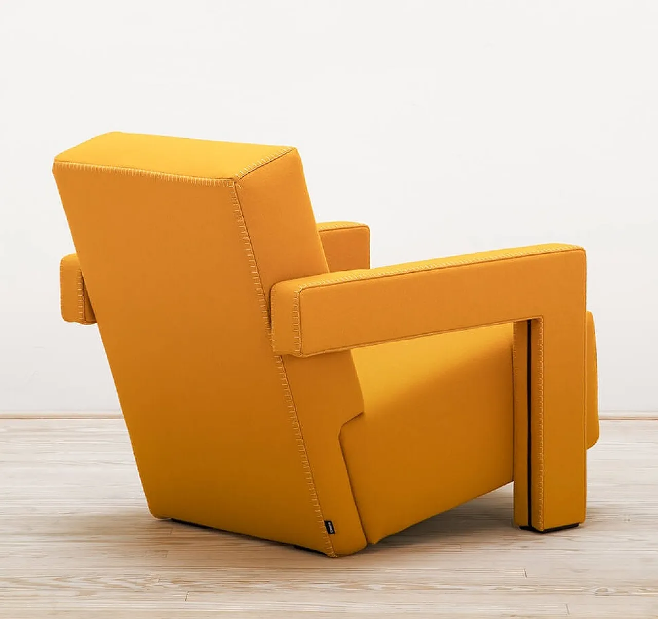 Cassina 637 Utrecht in yellow wool, 2000 4