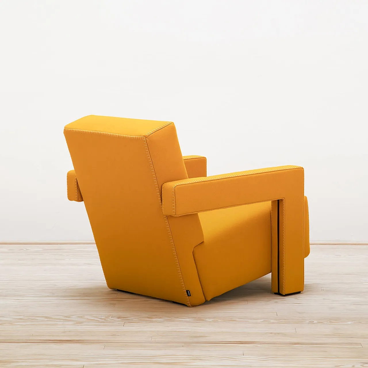 Cassina 637 Utrecht in yellow wool, 2000 7