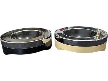 Pair of ashtrays by Luigi Massoni for Guzzini, 1970s