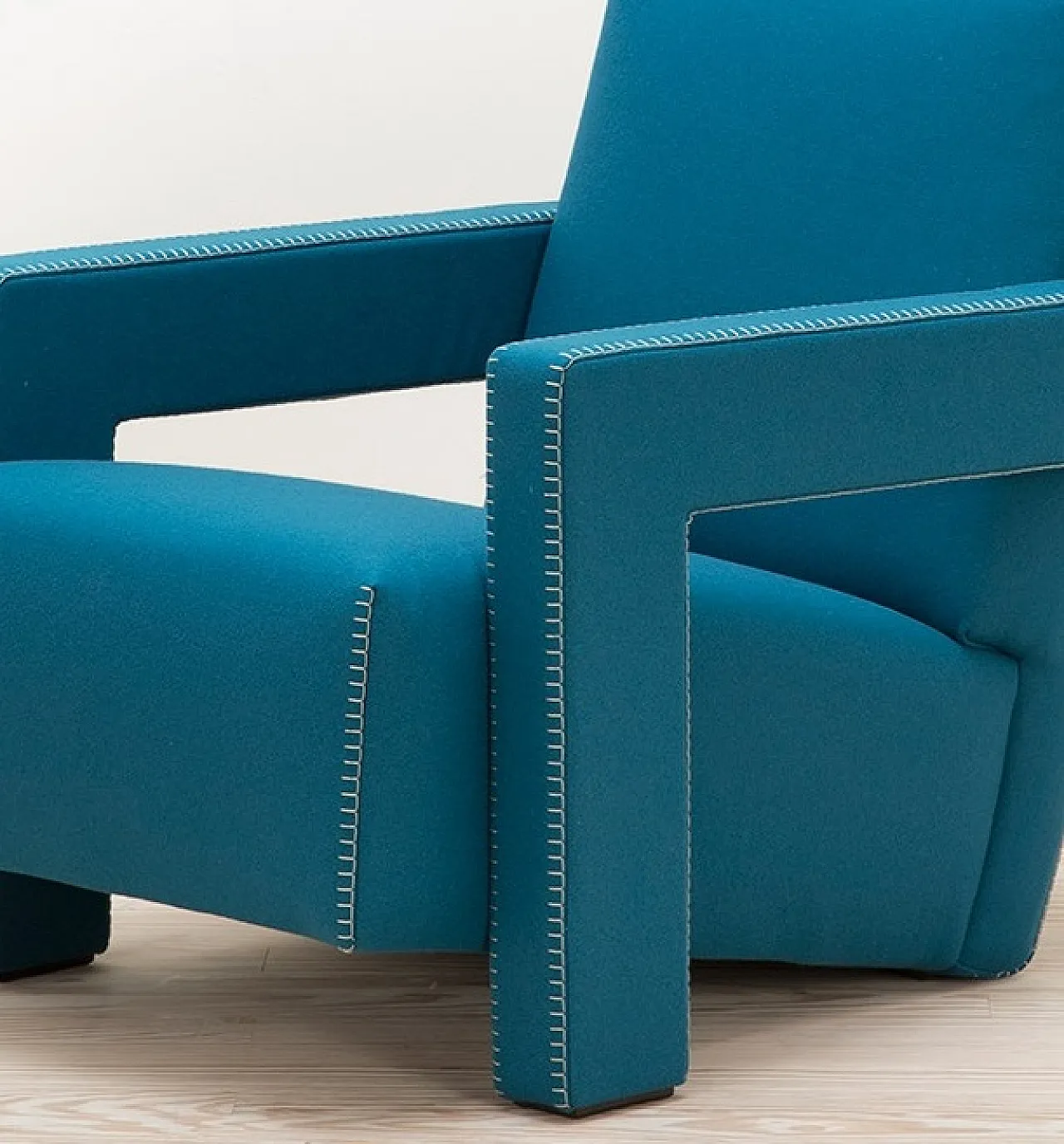 637 Utrecht by Cassina turquoise wool, 2000 10