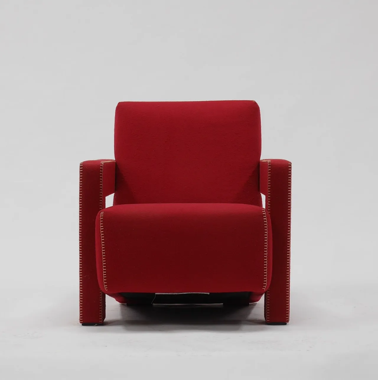 Cassina 637 Utrecht new never used in red wool 3