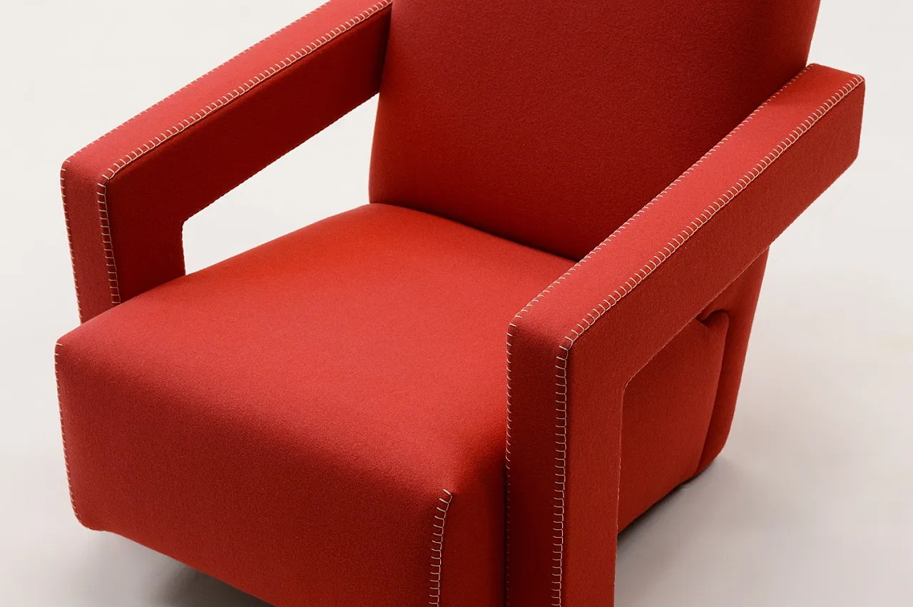 Cassina 637 Utrecht new never used in red wool 7