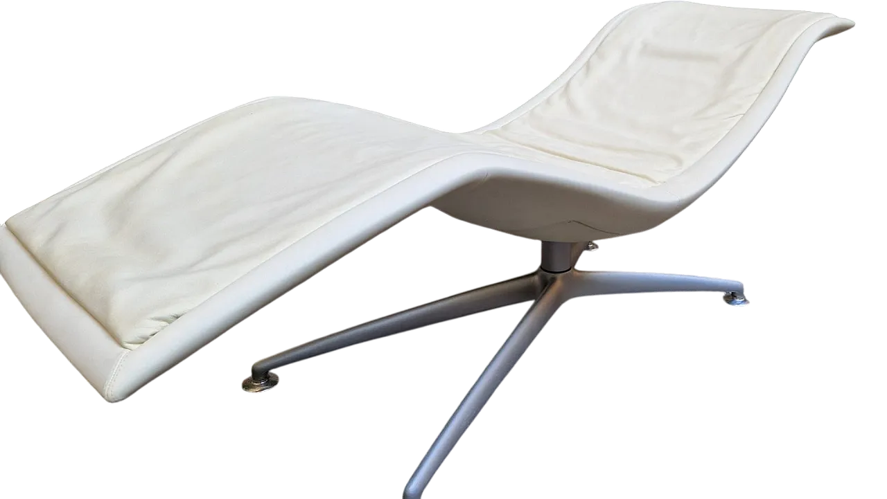 Model Larus Massaging Chaise Longue in Leather by Poltrona Frau, 2000s 10