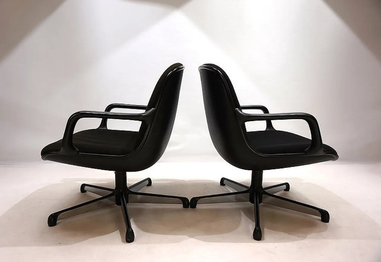 Pair of Comforto chairs by Charles Pollock, 1960s 4