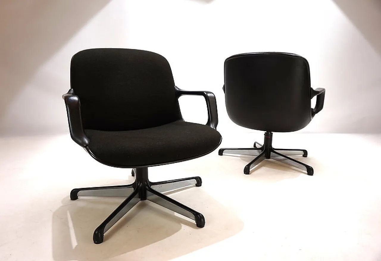 Pair of Comforto chairs by Charles Pollock, 1960s 13