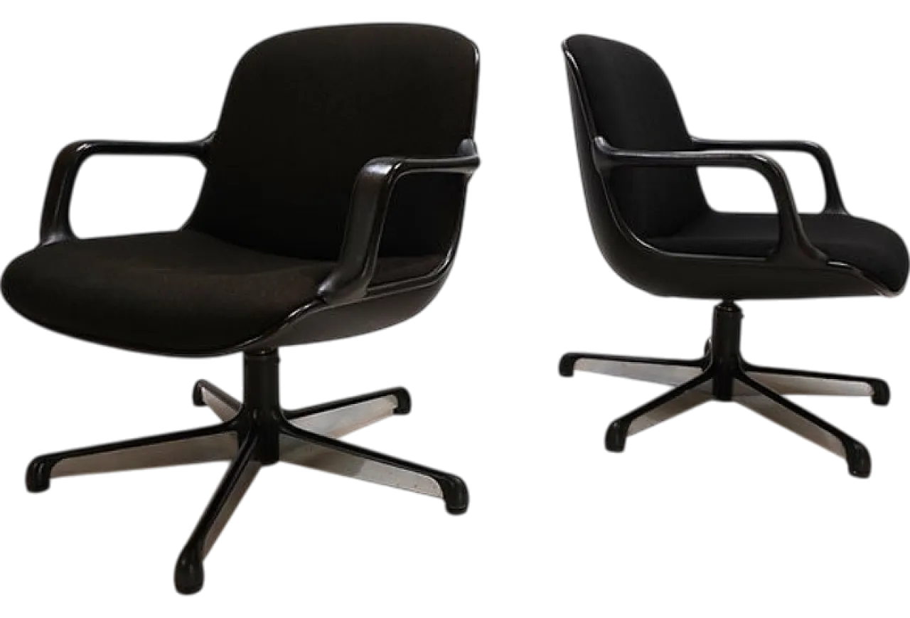 Pair of Comforto chairs by Charles Pollock, 1960s 16