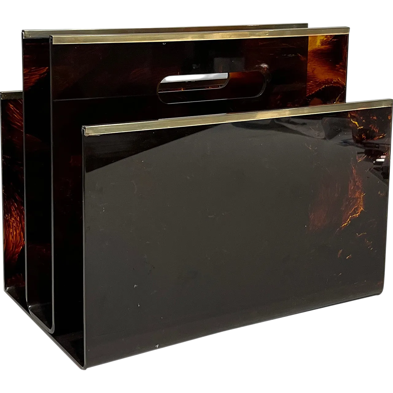 Plexiglass, brass and imitation tortoiseshell magazine rack, 1970s 21