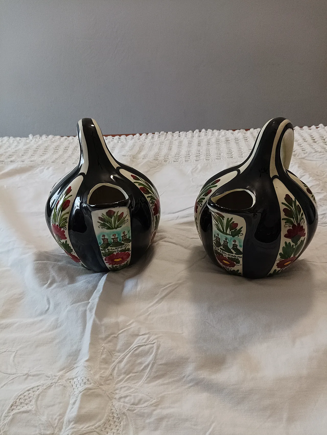 Pair of jugs Titano Repubblica San Marino, 50s 4