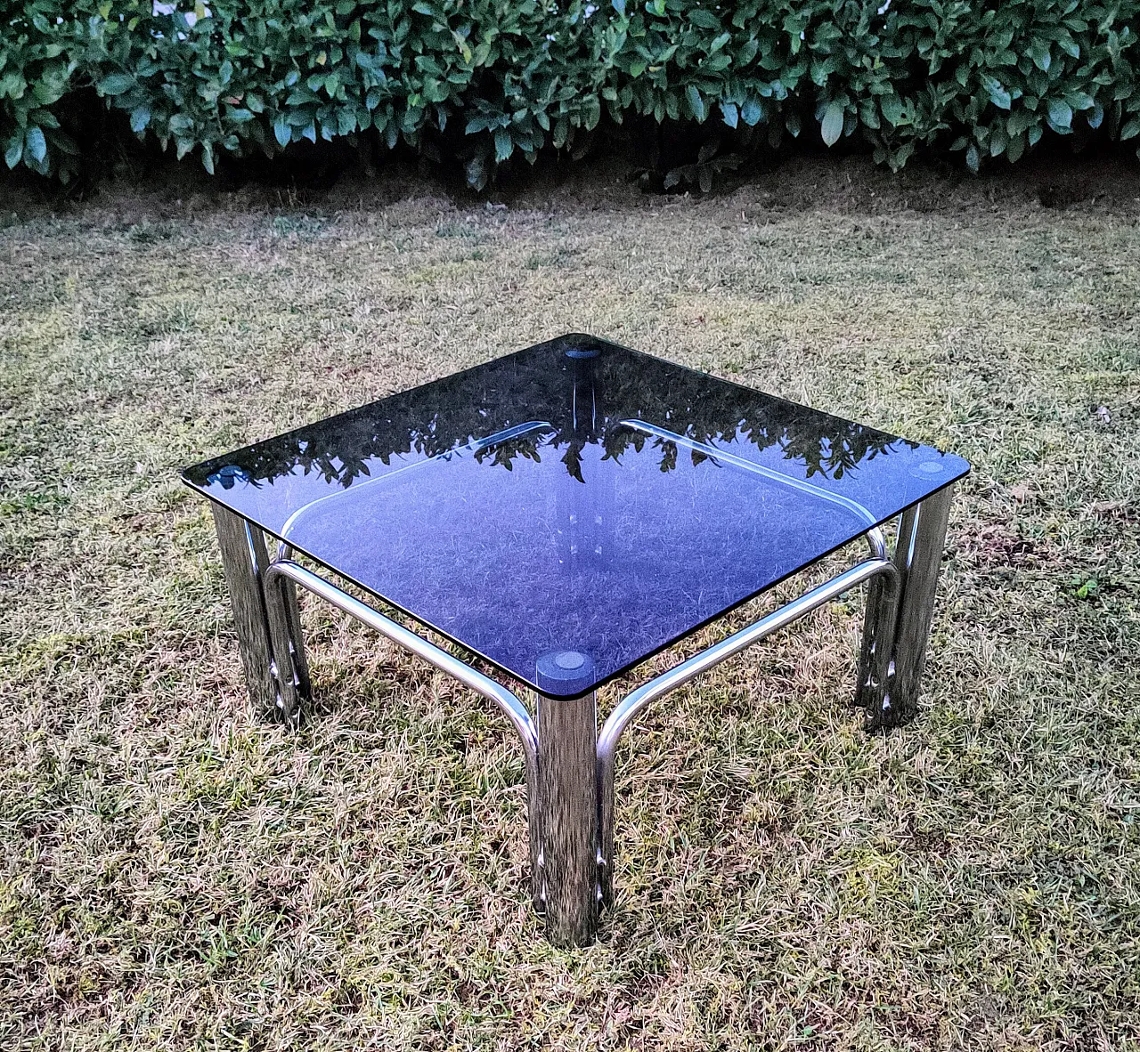 Living room table in smoked glass and steel, 70s 2