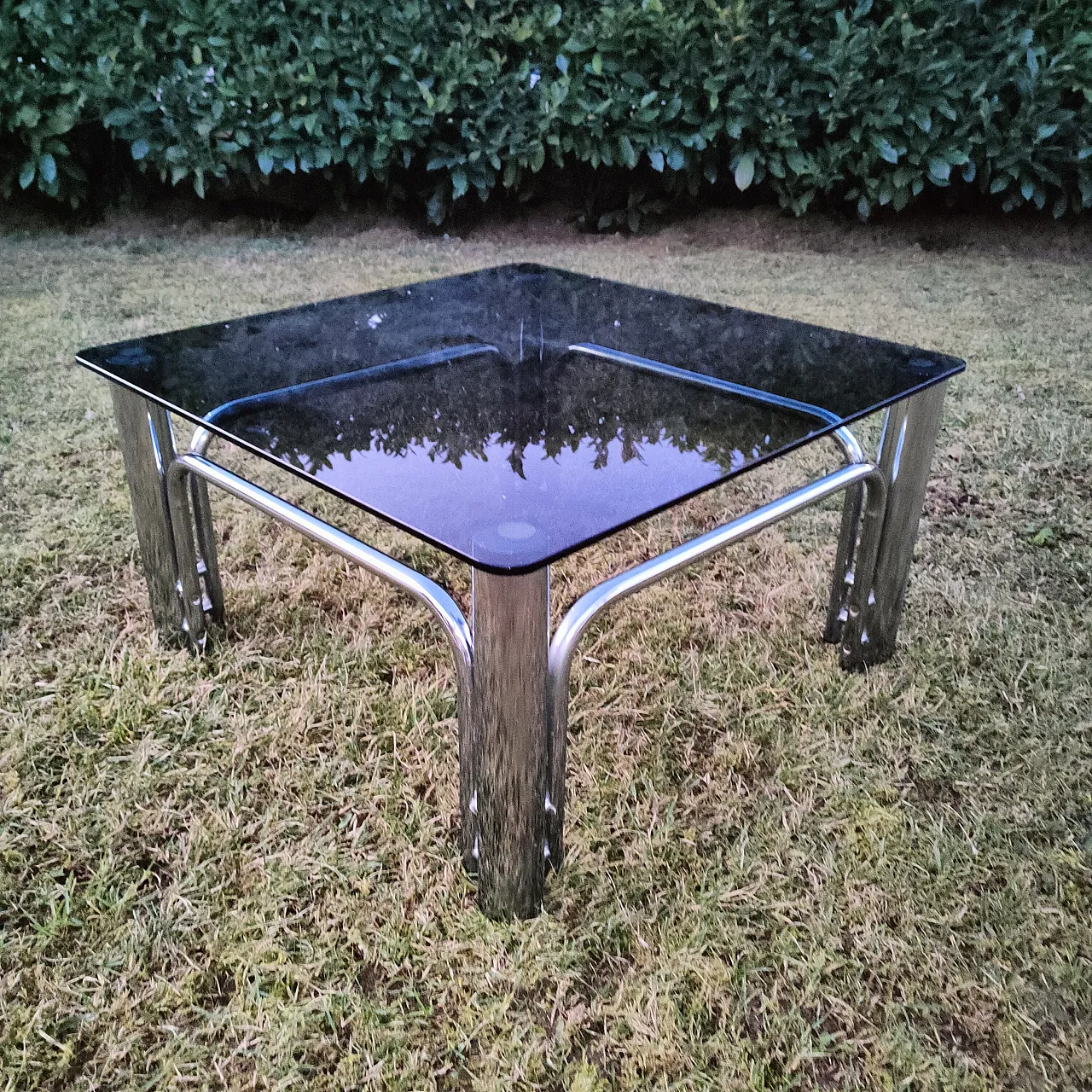 Living room table in smoked glass and steel, 70s 4