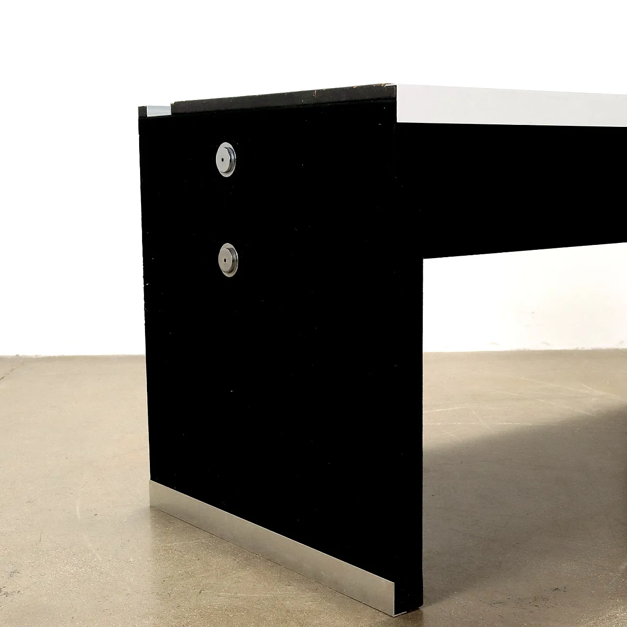 Aluminium desk by Guido Faleschini, 1970s 5