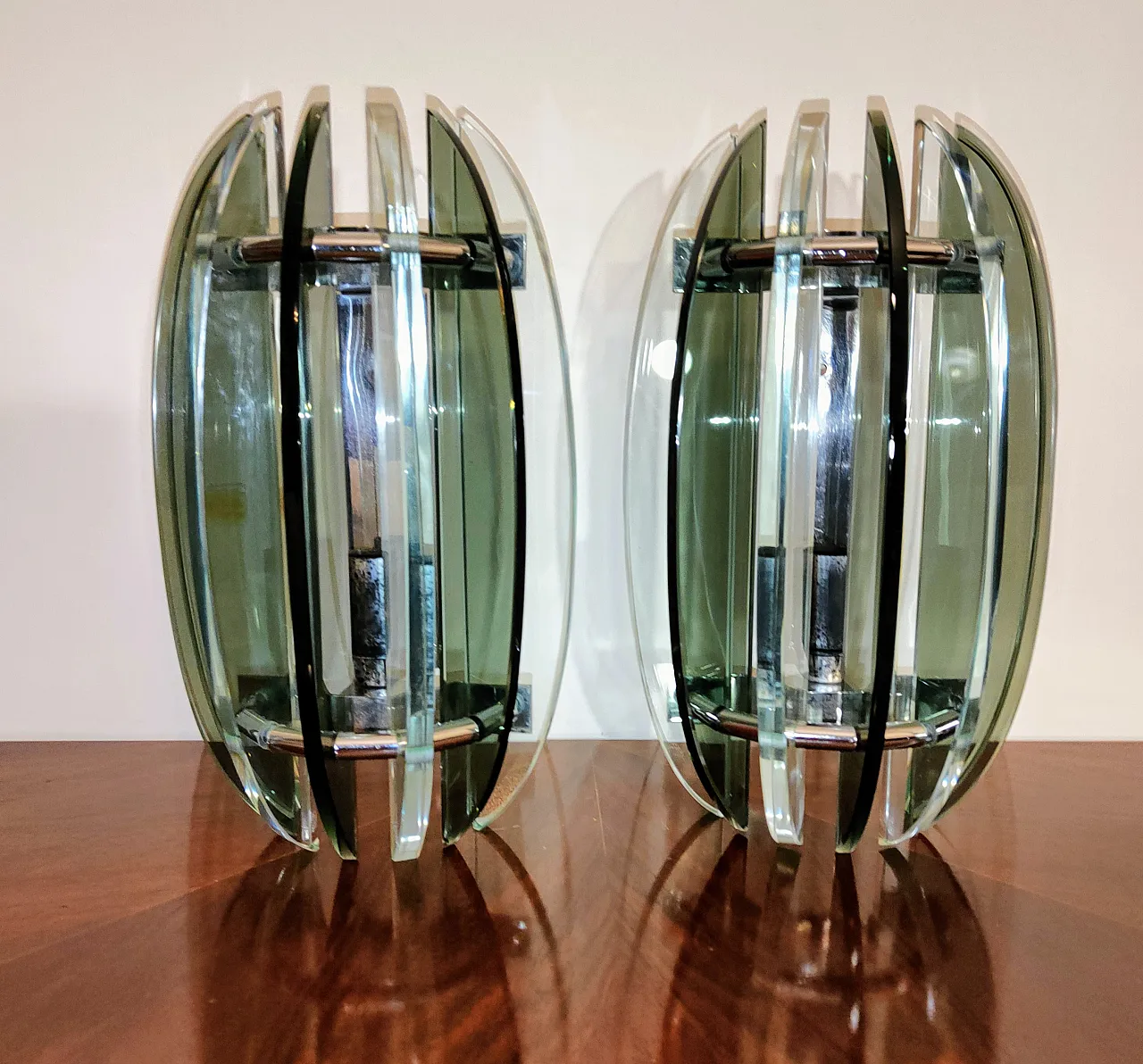 Green wall lamps by Veca, 70s 1