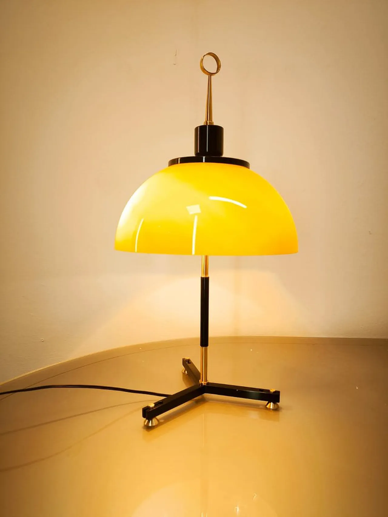 Lamp with green dome, 1950s 10