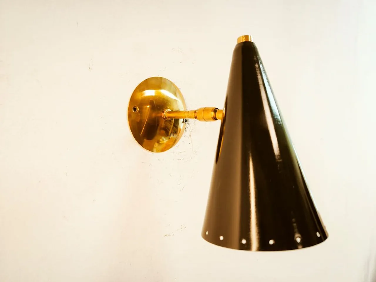 Adjustable wall light by Stilnovo, 1960s 1