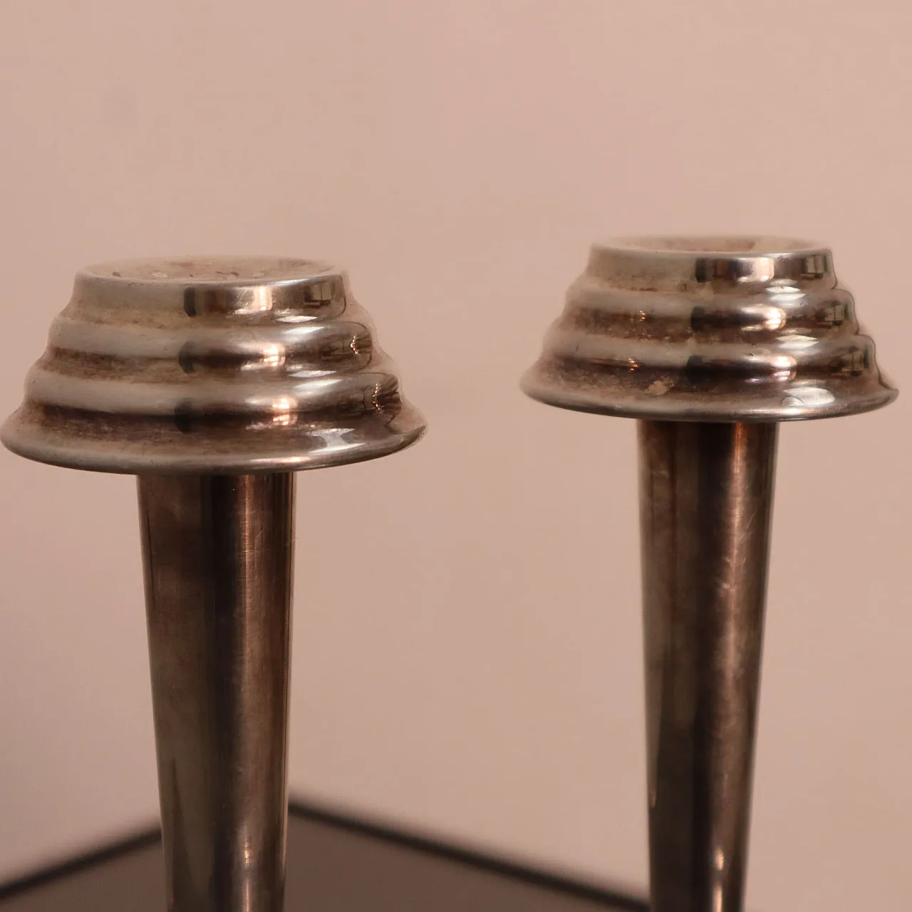 Pair of candle holder in Nickelato brass Art Deco, Italy, 30s 3