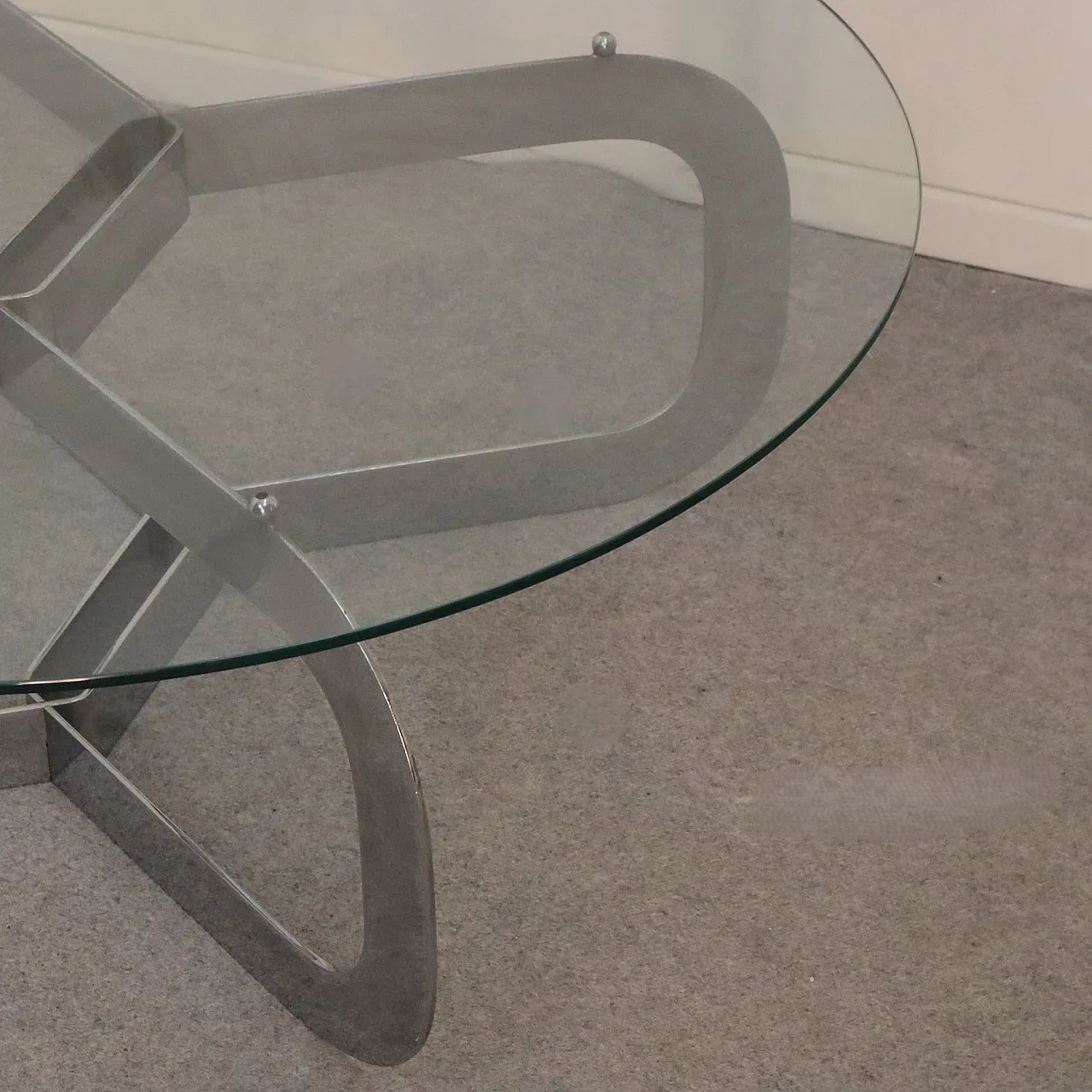 Round coffee table steel and glass, Italy, 1970 2