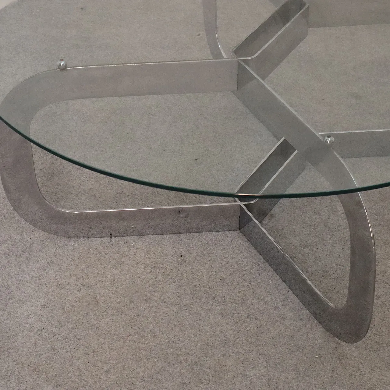 Round coffee table steel and glass, Italy, 1970 3