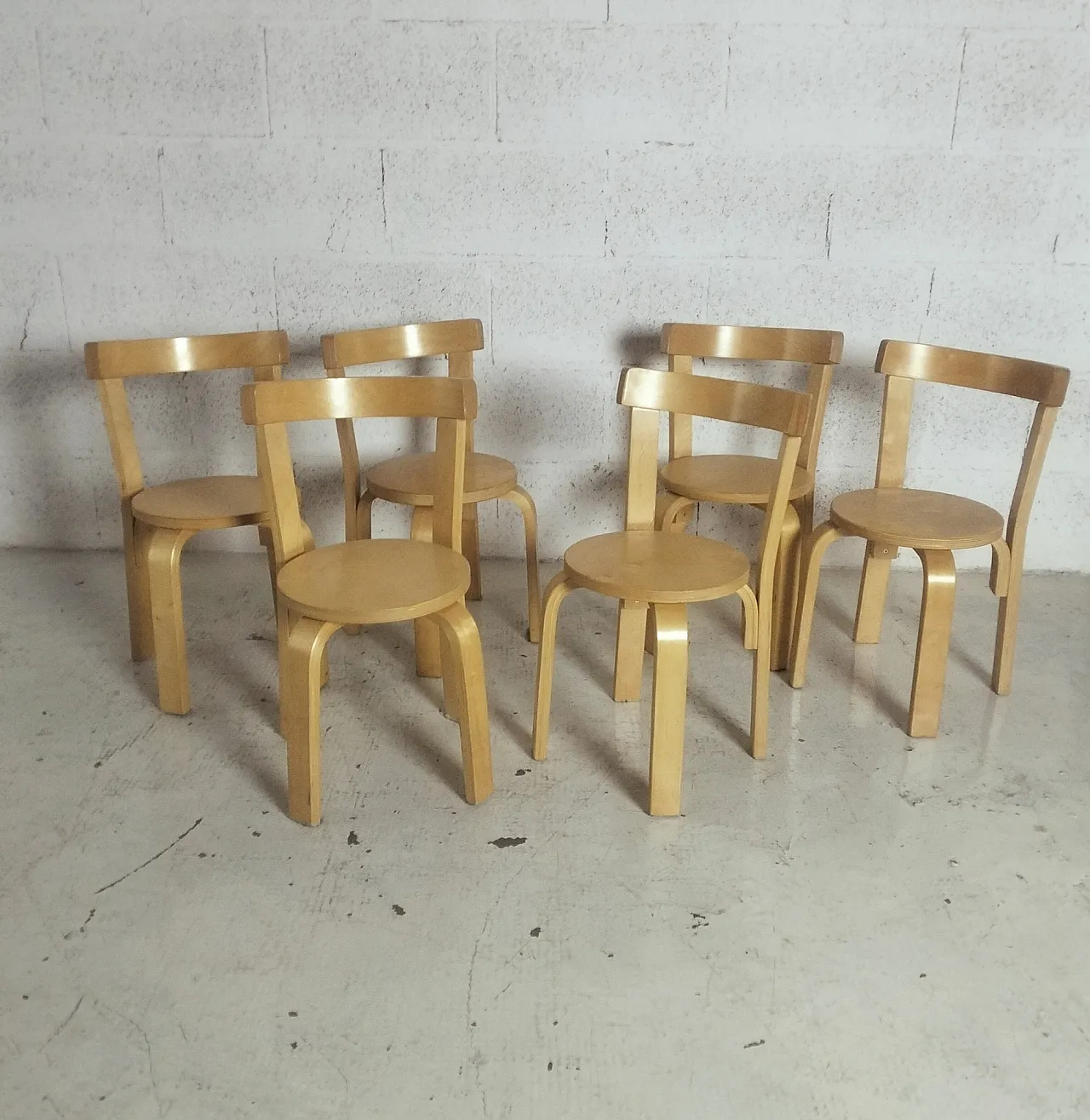 Alvar Aalto Kids Set of 6 Chairs and Table, Artek 1970s 7