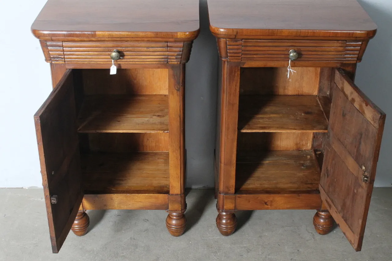 Pair of Milanese Charles X walnut bedside tables, 1820 9