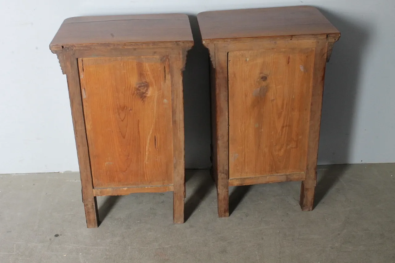 Pair of Milanese Charles X walnut bedside tables, 1820 12