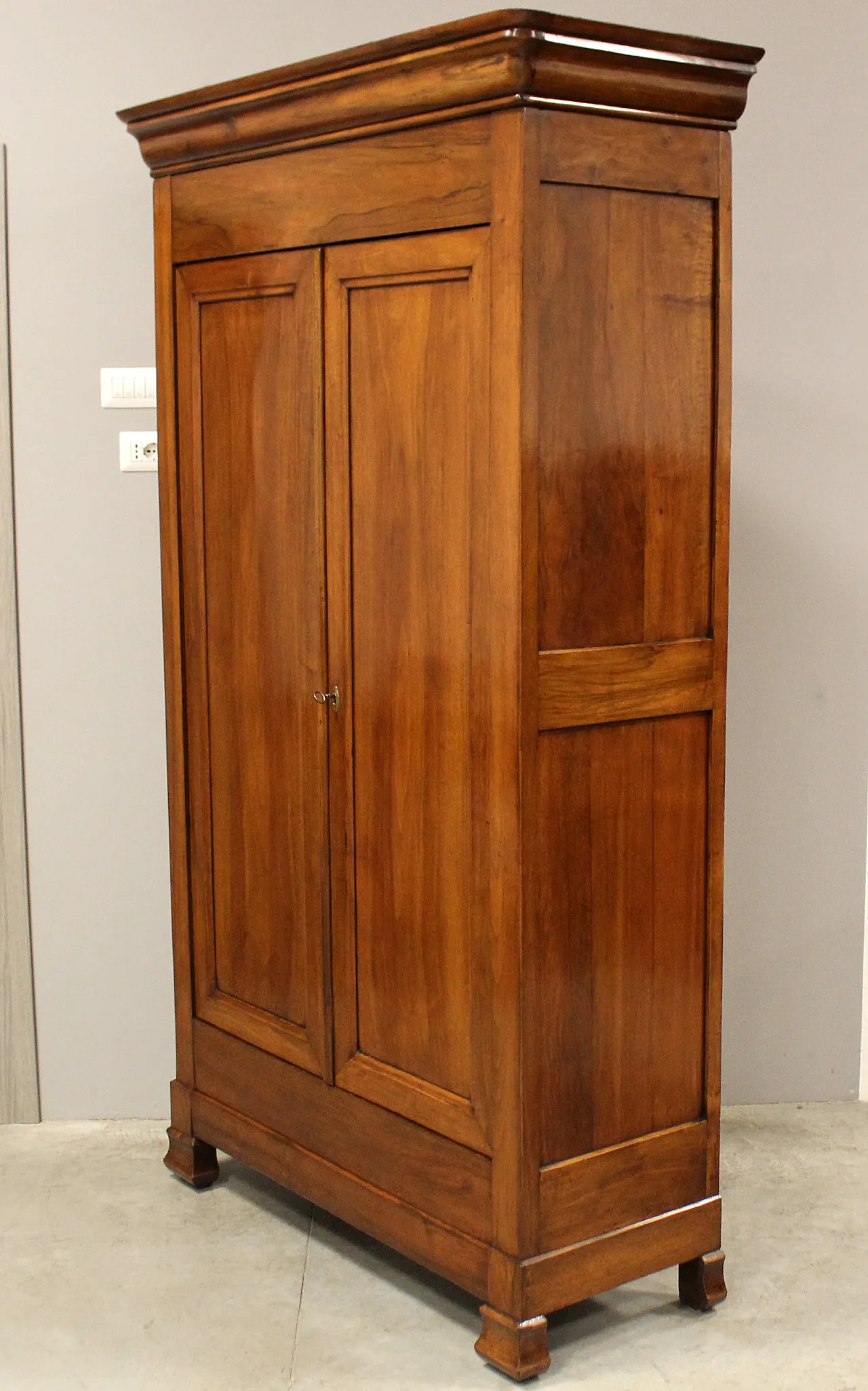 Ancient wardrobe LUIGI FILIPPO in walnut '800 4