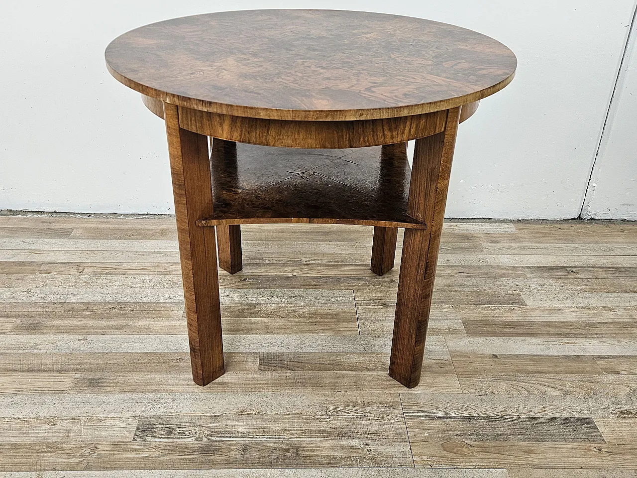 Rotondo art table Decò in walnut, 40s 3