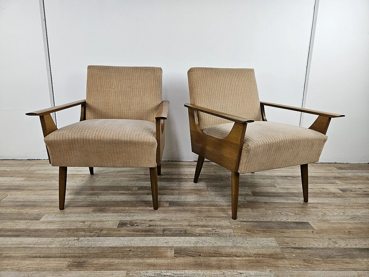 Pair of armchairs in beech, 50s 1