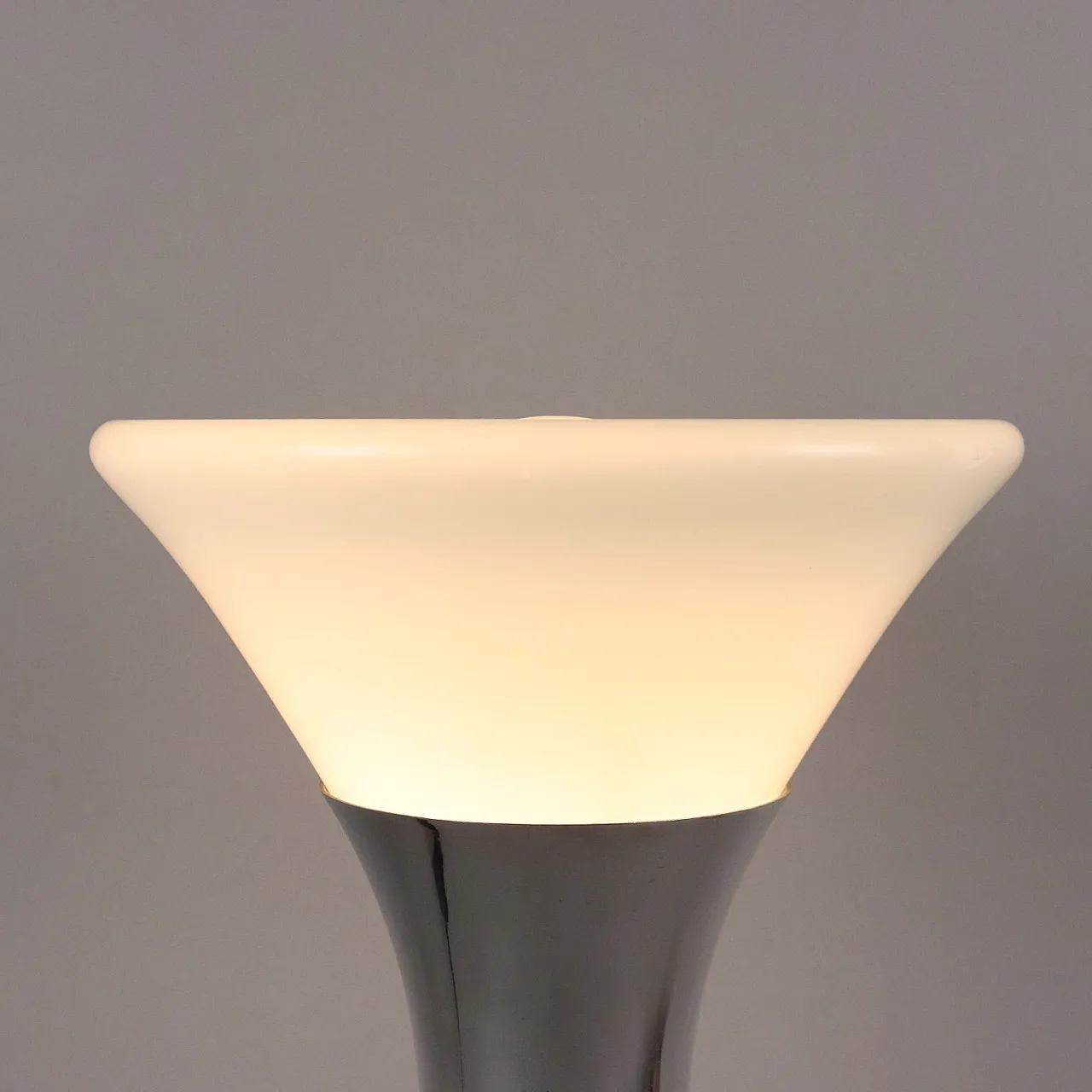 Cone table lamp in aluminium metal, 1970s 4