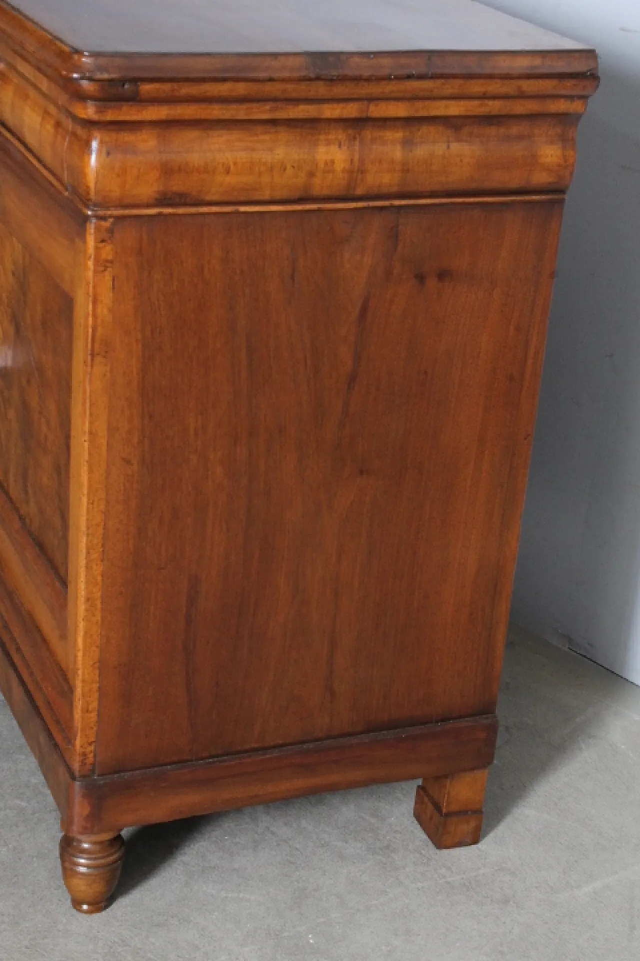 Sideboard Charles X in solid walnut Bologna, early 19th century 13