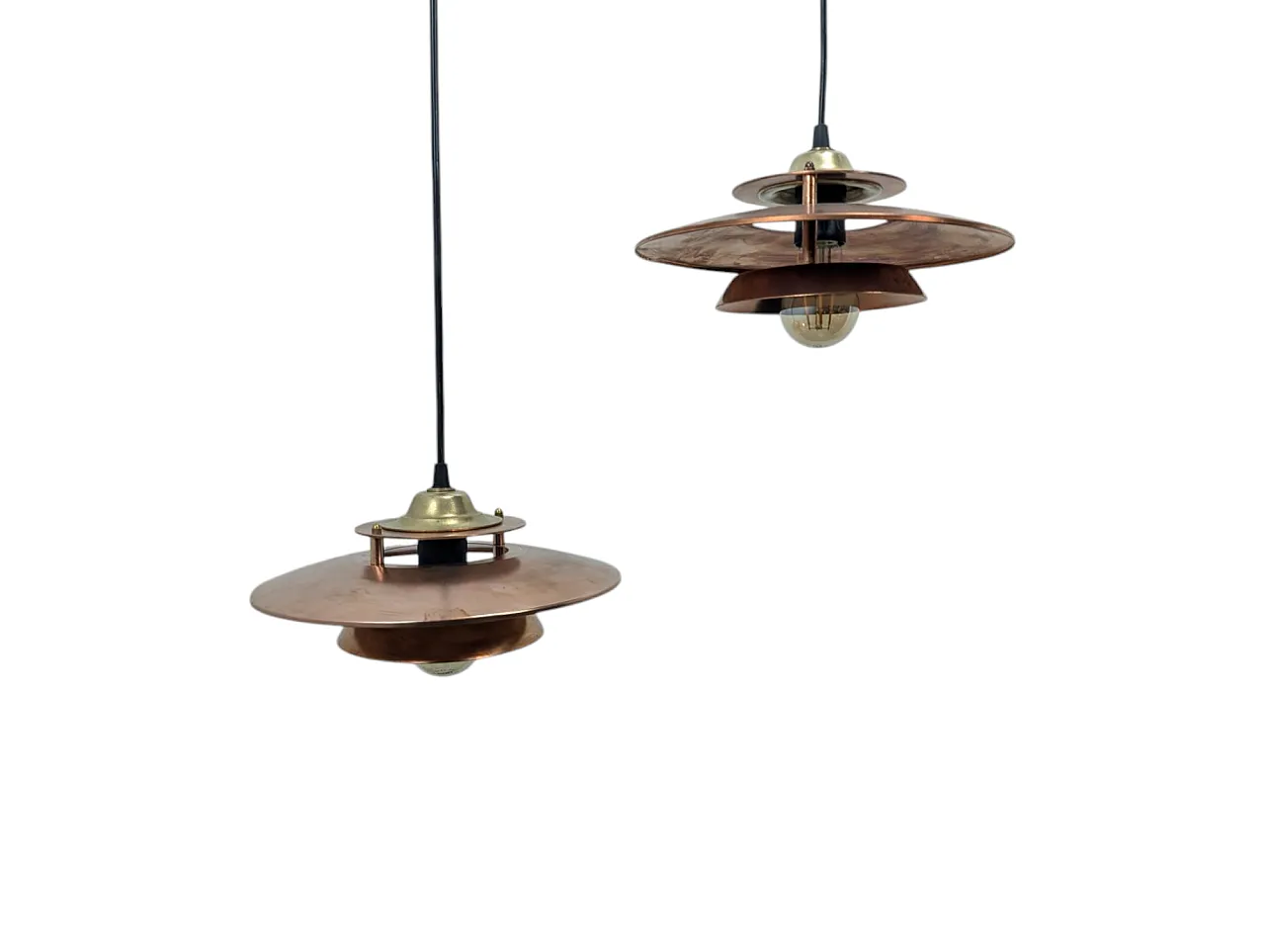 Pair of suspension lamps in copper 70s 3