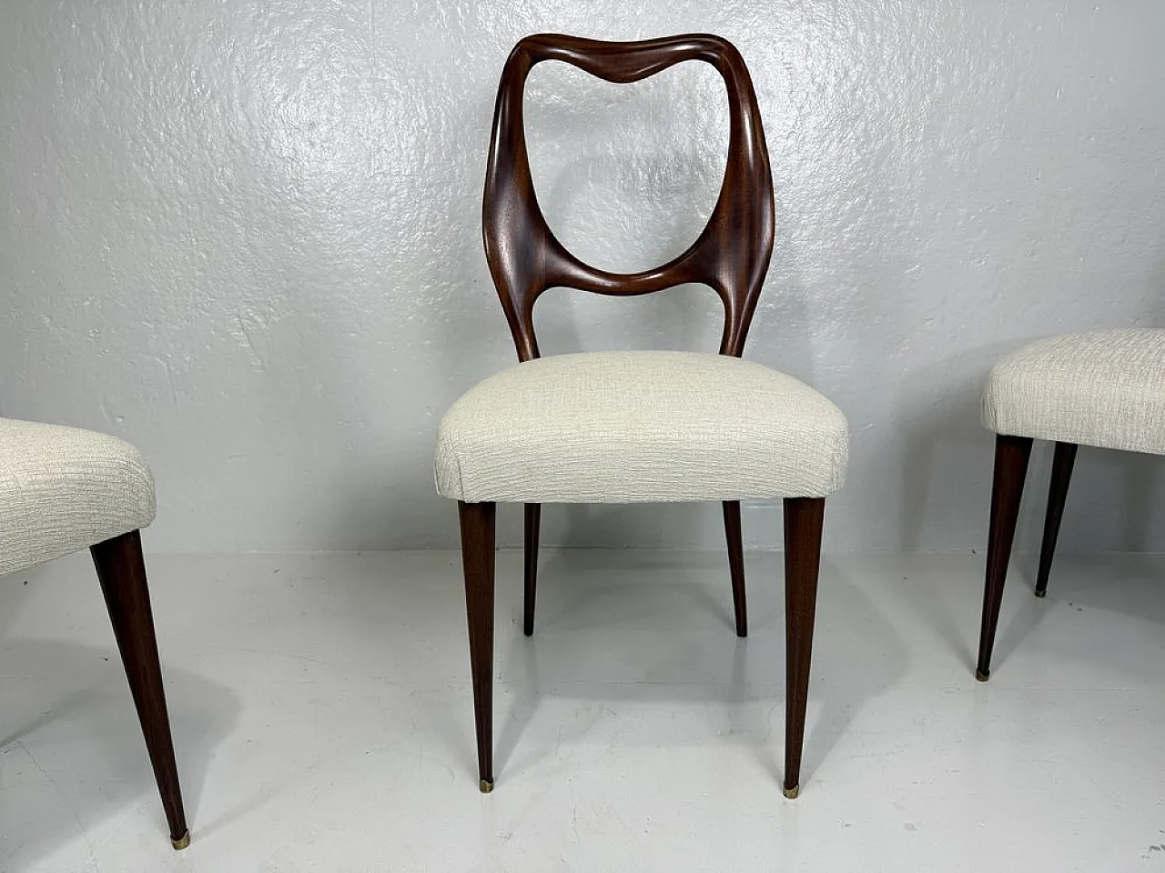 6 chairs attributed to Vittorio Dassi, 1950s 6