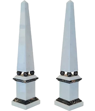 Pair of obelisk in white marble, 20th century