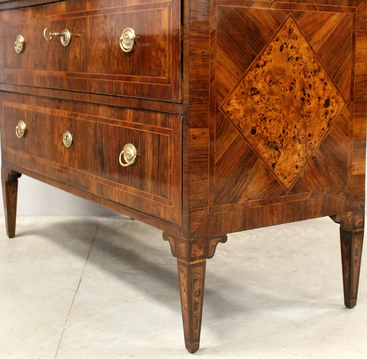 Desclottone dresser Louis XVI in inlaid, 18th century 10