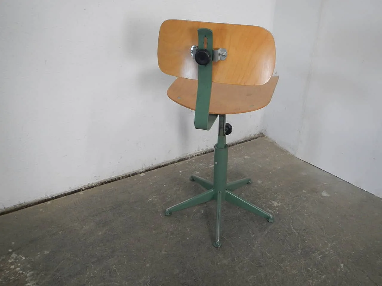 Swivel stool with back 1970 3