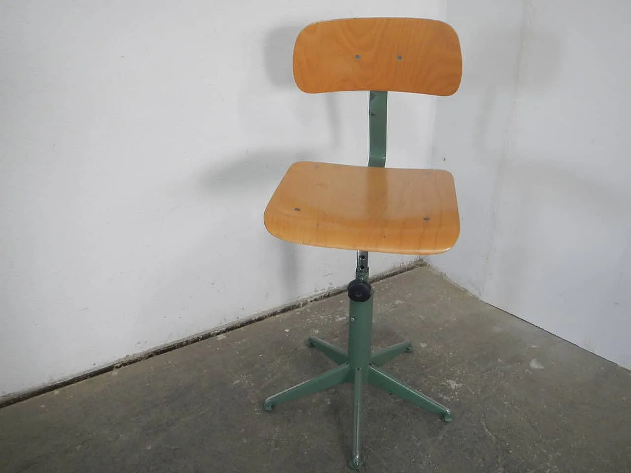 Swivel stool with back 1970 5