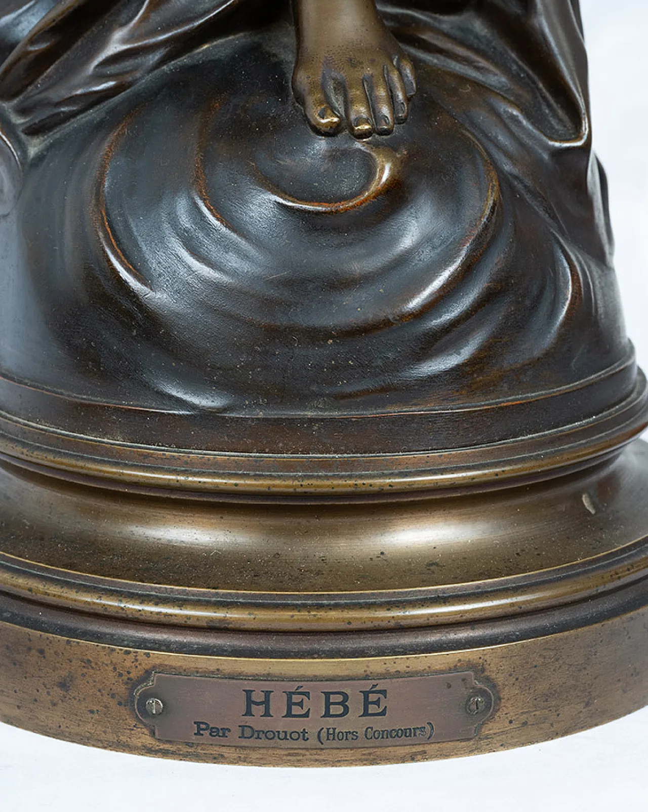 Hebe with the eagle Neoclassical bronze sculpture, 19th century 5