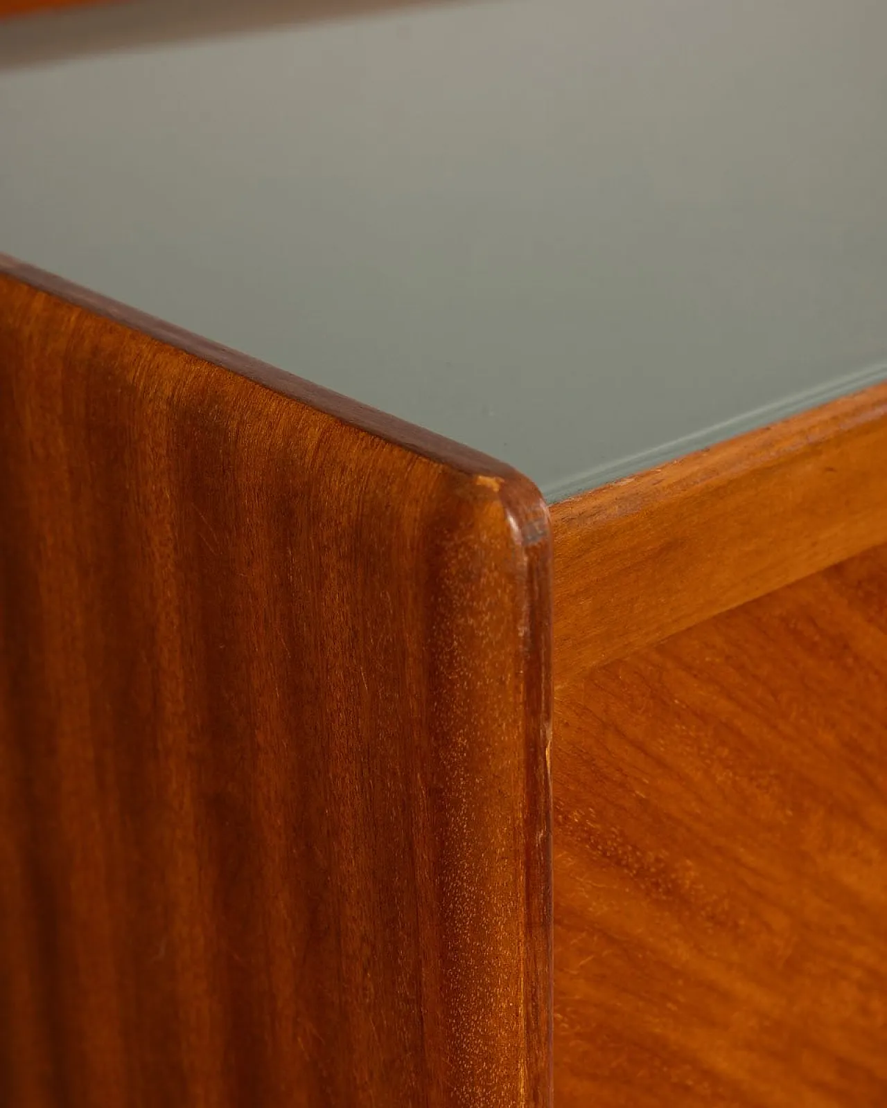 Sideboard in wood and glass, 1950s 8