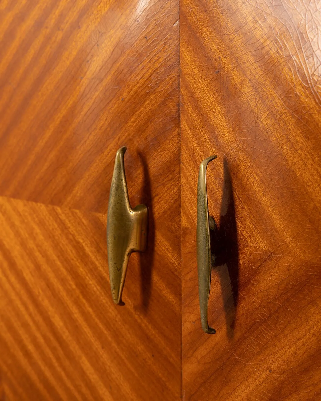 Sideboard in wood and glass, 1950s 9