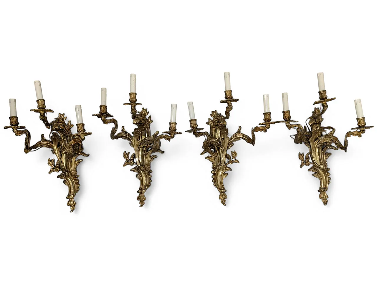 4 bronze bronze appliques in Rococo, 19th century 1