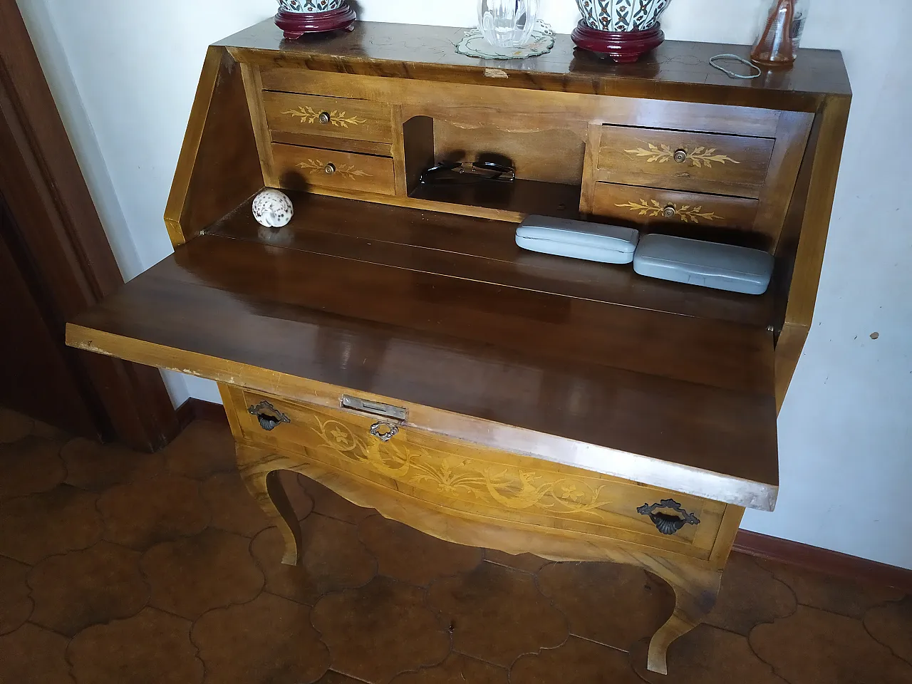 Inlaid desk, 60s 3