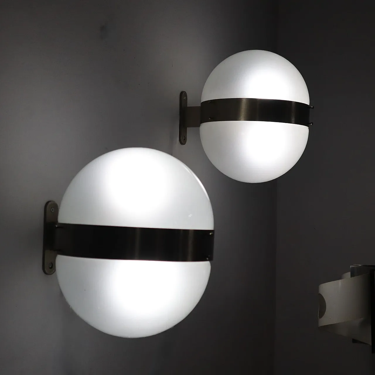 Pair of Clio appliques by Sergio Mazza for Artemide, 60s 3