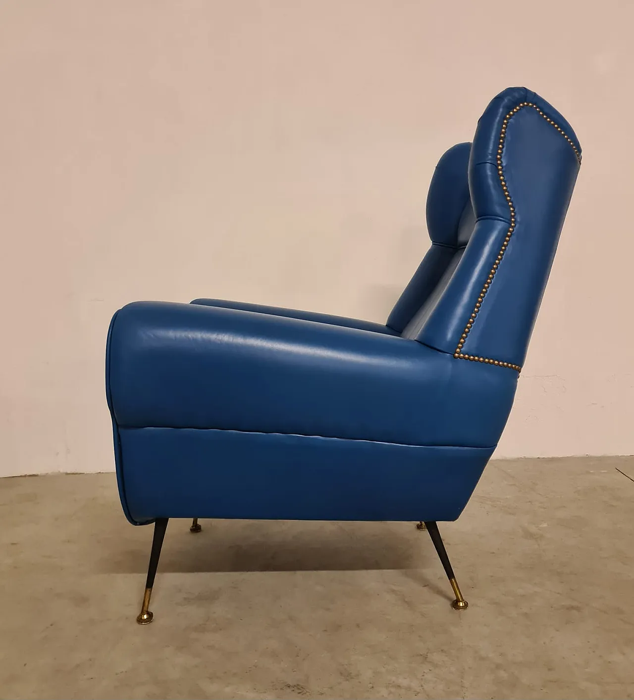 Armchair by Gigi Radice for Minotti. in real blu leather, 50s 3