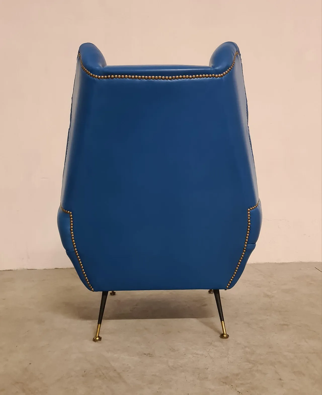 Armchair by Gigi Radice for Minotti. in real blu leather, 50s 4