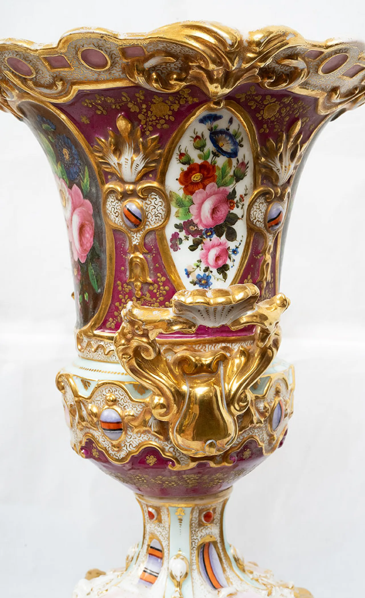 Louis Philippe Old Paris polycromed porcelain vases, 19th century 4