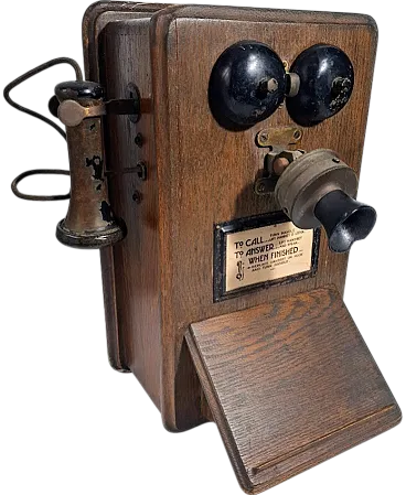 Telefono da muro a manovella Ericsson, 1930