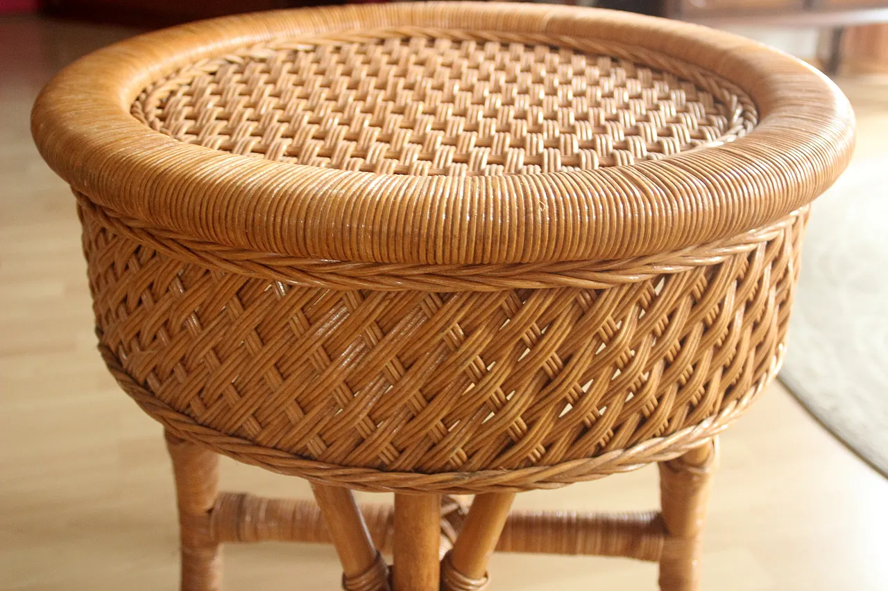 Round side table rattan and bamboo, 70s 5